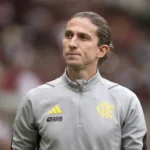 Filipe Luis Tantang Chelsea
